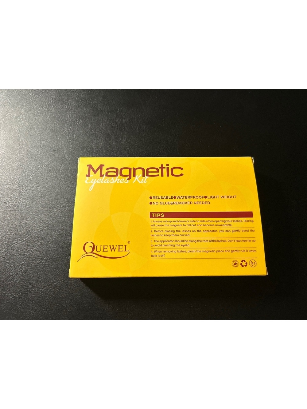 Quewel Magnetic Eyelashes Kit with Applicator - 4 Pairs, Reusable and Waterproof